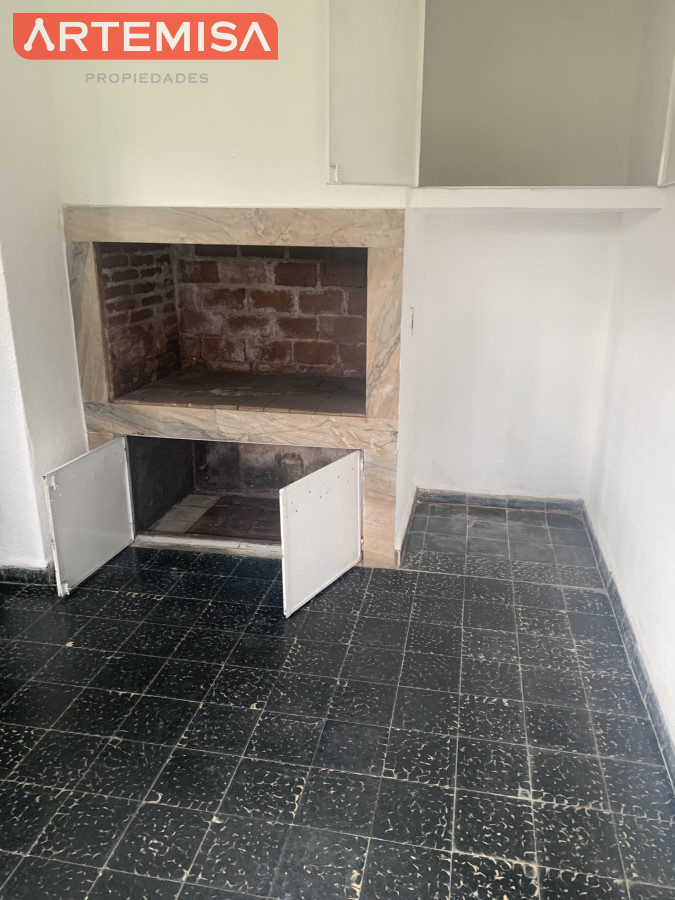 Casa ID.801 - Alquiler 1 dorm. con parrillero en la cocina.
