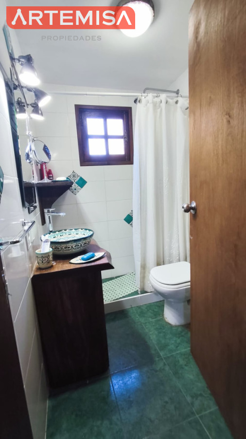 Casa ID.981 - CASA ESTILO TRADICIONAL TECHO ALTO