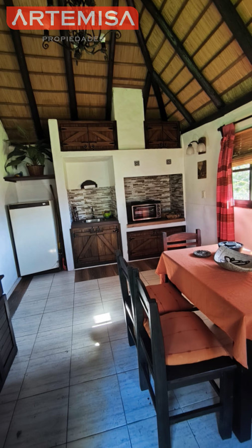 Casa ID.981 - CASA ESTILO TRADICIONAL TECHO ALTO