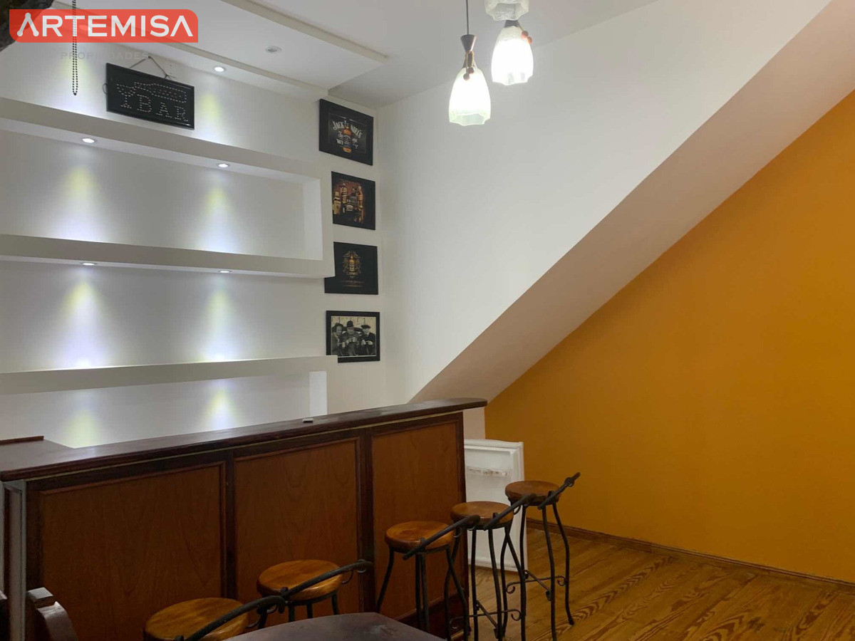 Casa ID.4 - Excelente Casa Frente Al Prado Ph Independiente.