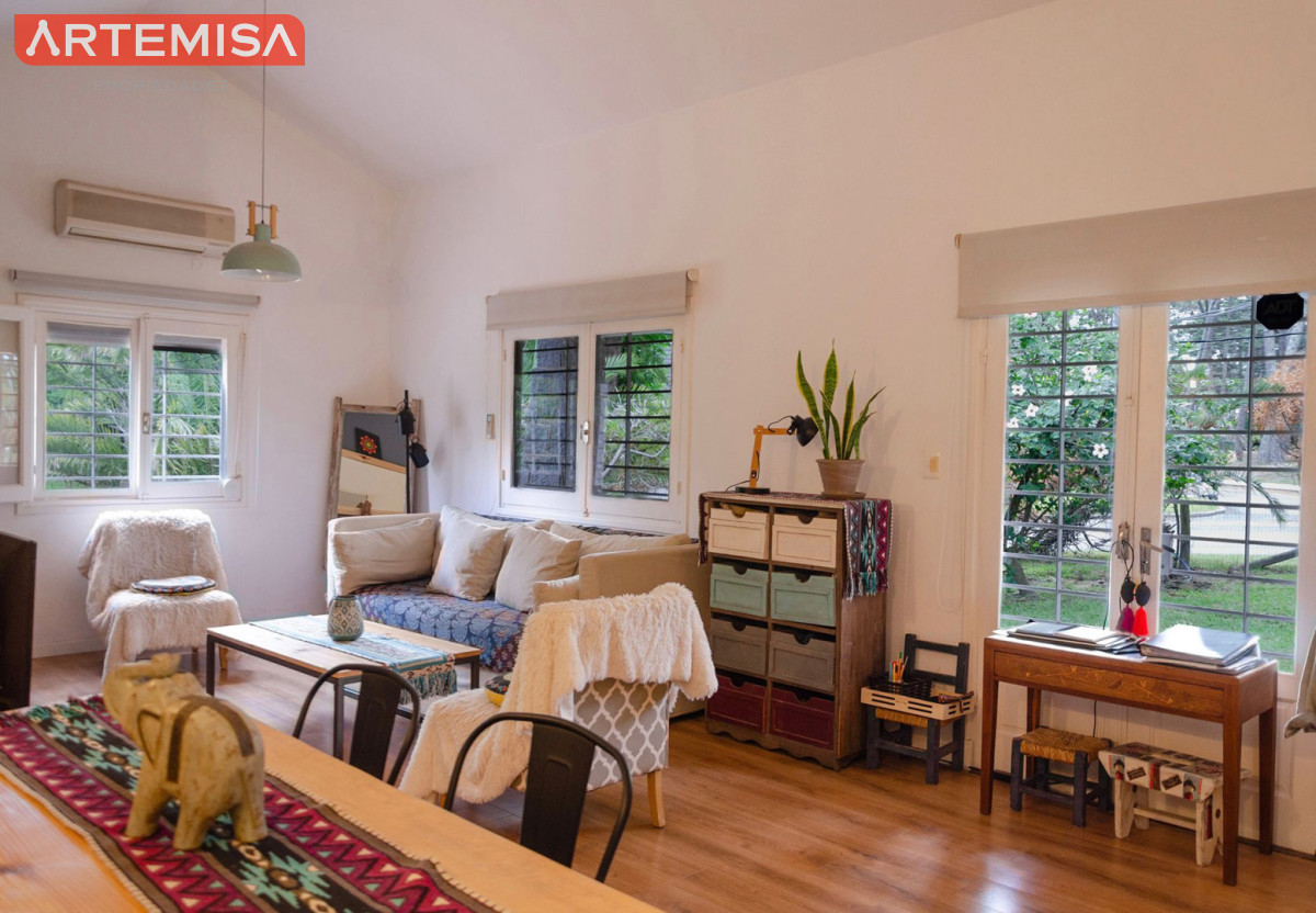 Casa ID.961 - CASA EN ALQUILER ANUAL 