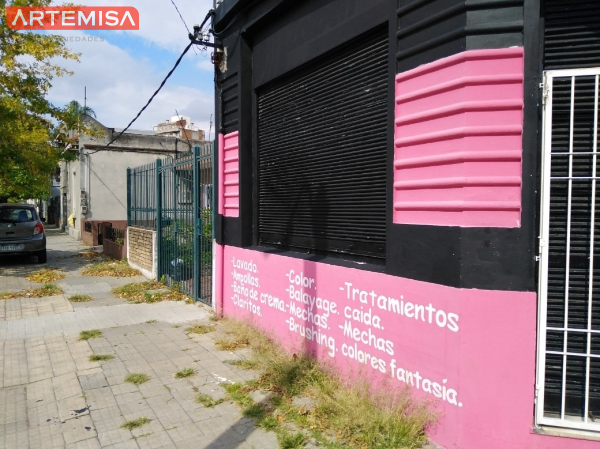 Local Comercial ID.12 - Local en Montevideo, Brazo Oriental