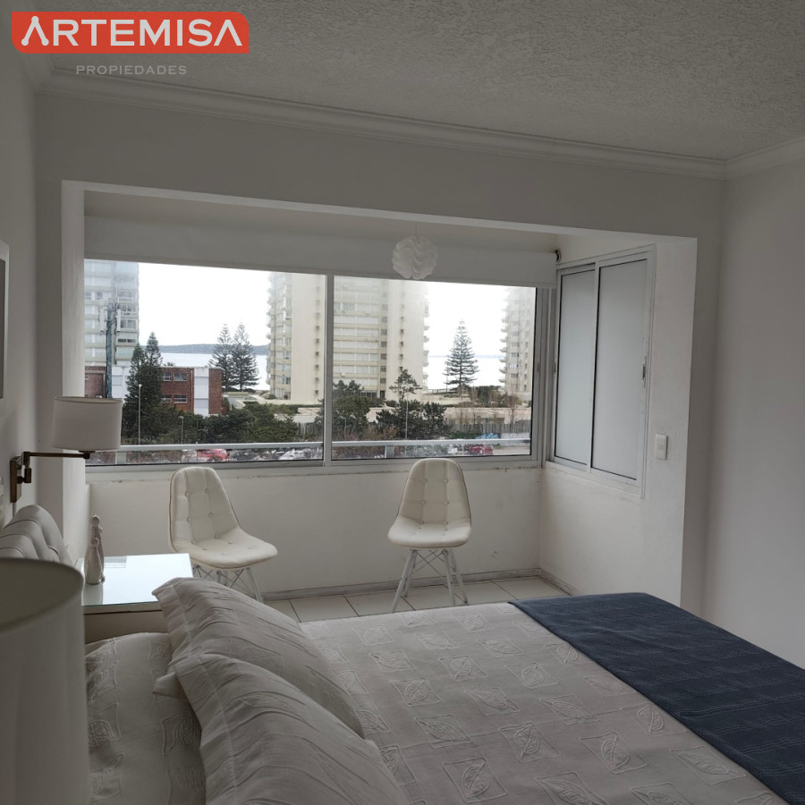 Apartamento ID.973 - DEPARTAMENTO SUPER AMPLIO E INMACULADO