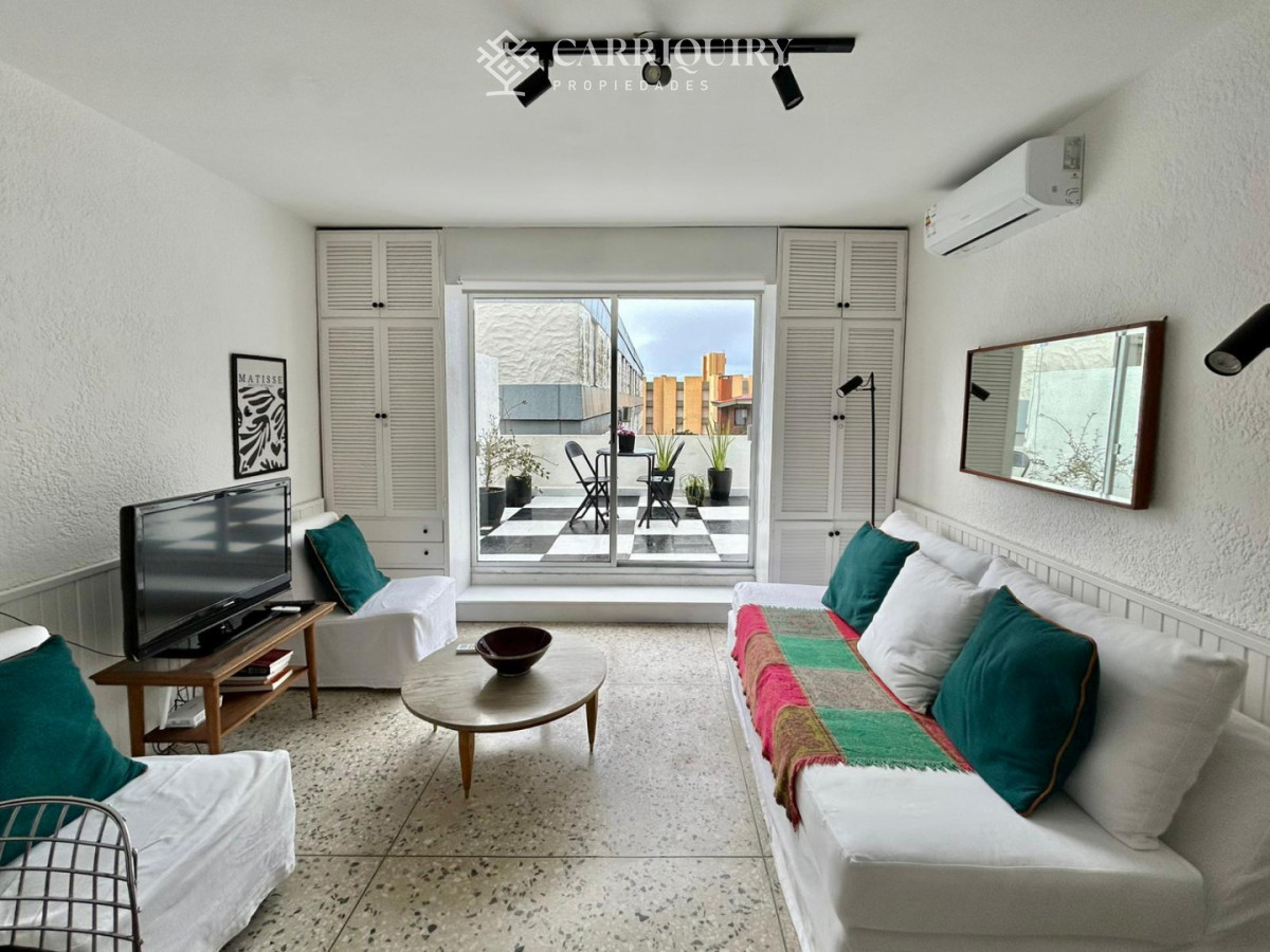 Apartamento ID.10204 - Apartamento 1 dormitorio en VENTA, Península, Punta del Este, Ideal Inversión