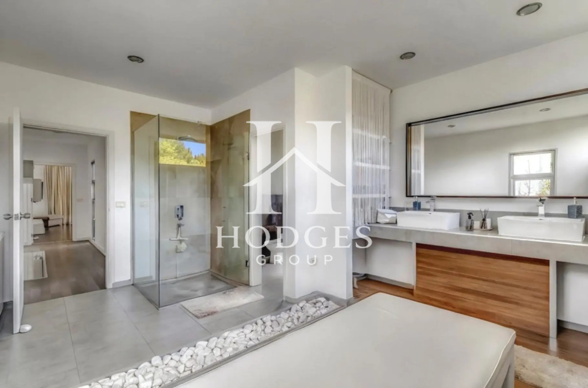 Casa ID.288 - Casa de 5 dormitorios en venta en San Rafael 
