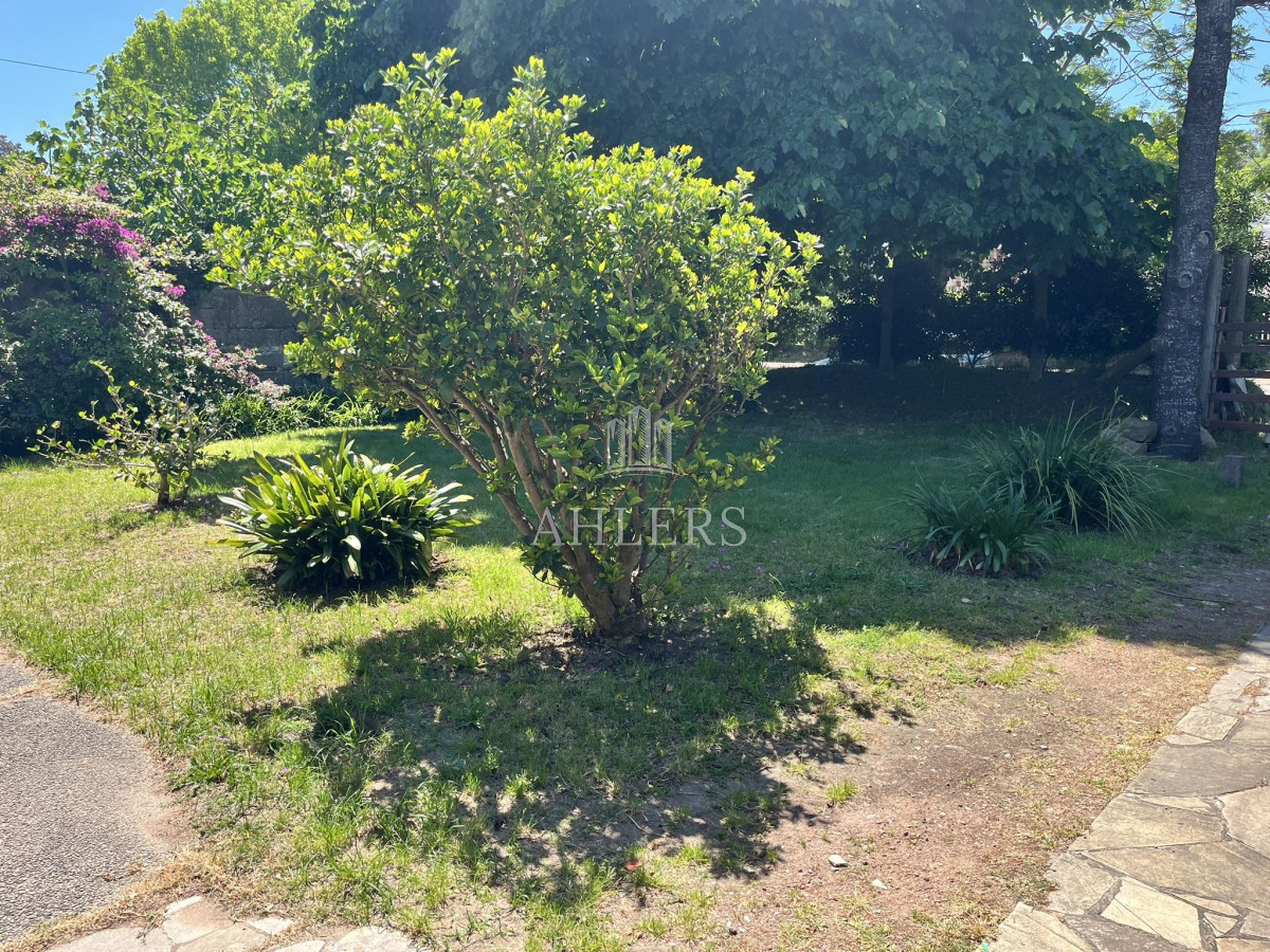 Casa ID.408 - Casa en venta en Las Delicias de 3 dorm, 2 baños, Punta del Este