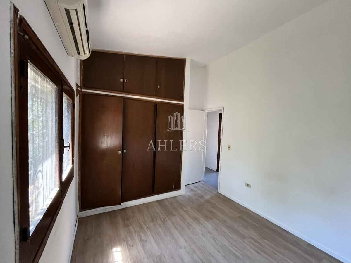 Casa ID.408 - Casa en venta en Las Delicias de 3 dorm, 2 baños, Punta del Este