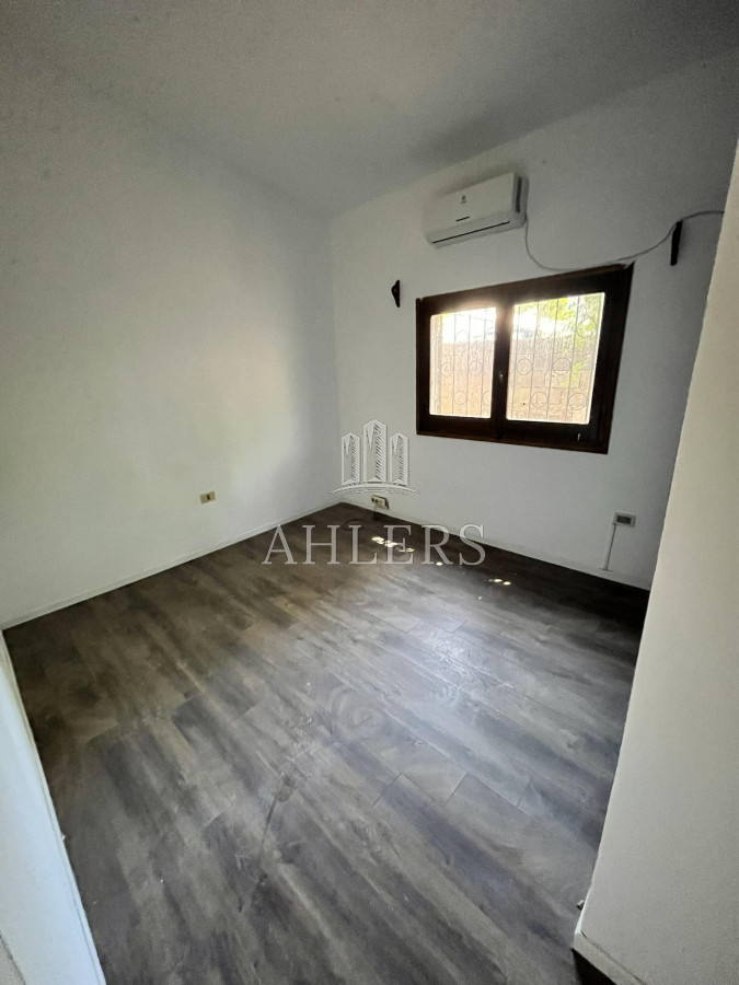 Casa ID.408 - Casa en venta en Las Delicias de 3 dorm, 2 baños, Punta del Este