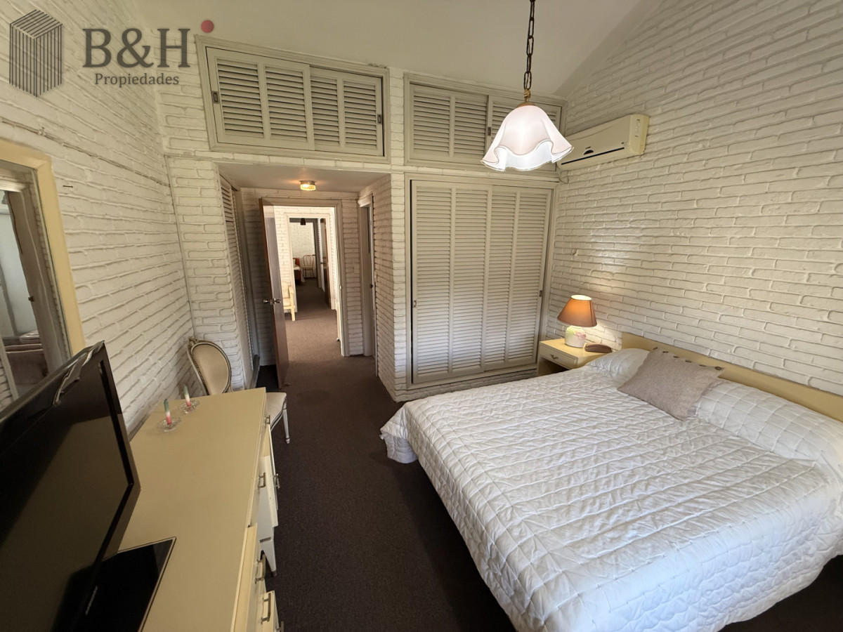 Casa ID.6339 - CASA EN ALQUILER DE VERANO EN ZONA CANTEGRIL - PUNTA DEL ESTE 