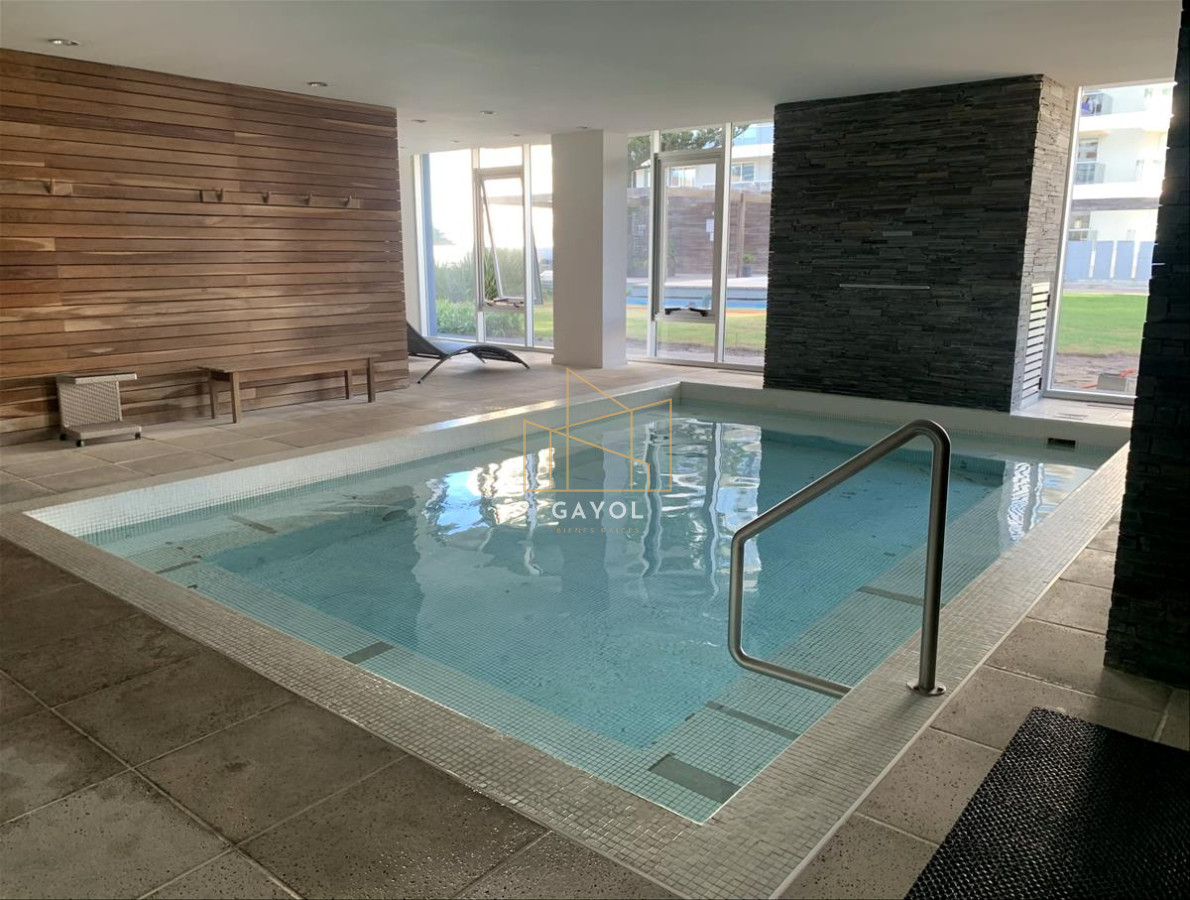 Apartamento ID.1031 - Alquiler temporal 3 dormitorios Playa Brava