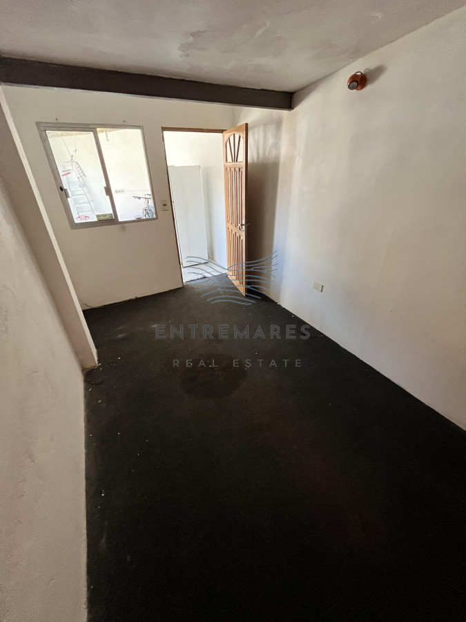 Casa ID.323 - Casa en venta en Las Delicias de 3 dorm, 2 baños, Punta del Este