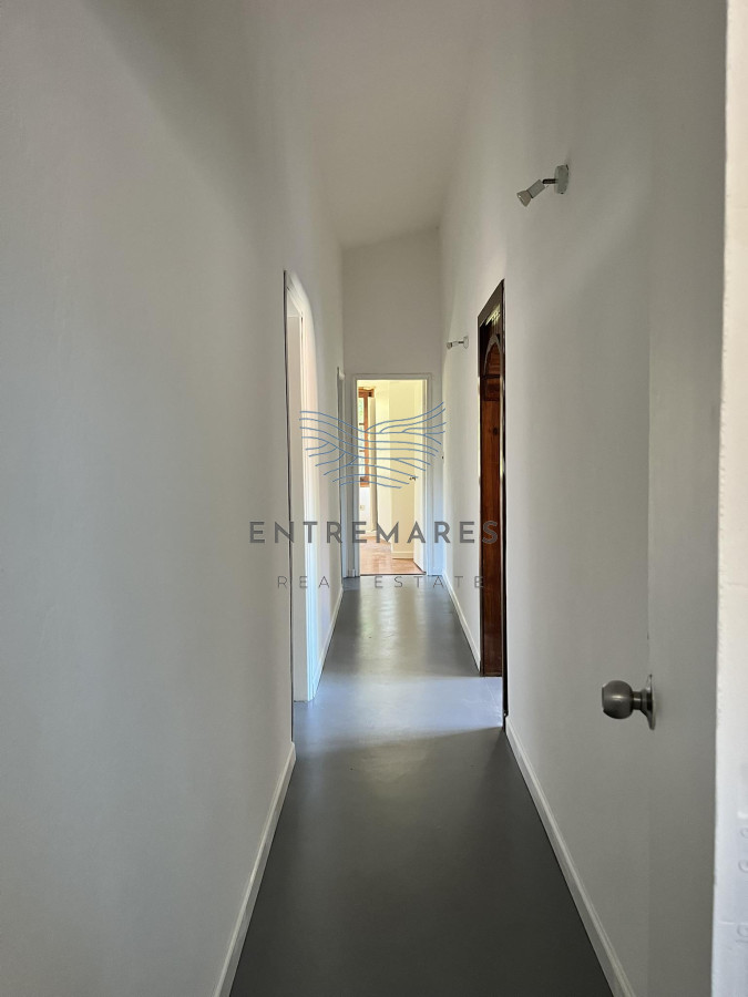 Casa ID.323 - Casa en venta en Las Delicias de 3 dorm, 2 baños, Punta del Este