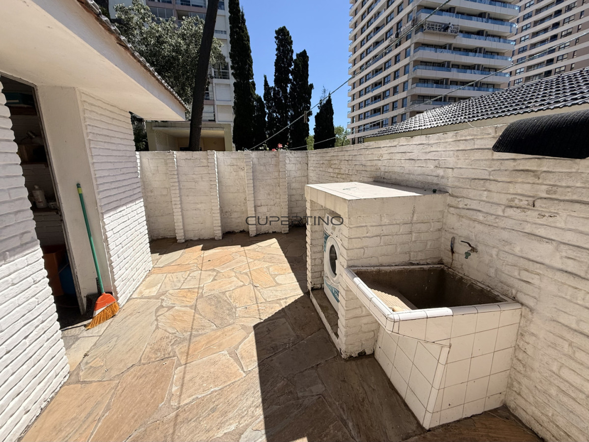 CASA EN ALQUILER DE VERANO EN ZONA CANTEGRIL - PUNTA DEL ESTE — foto 33