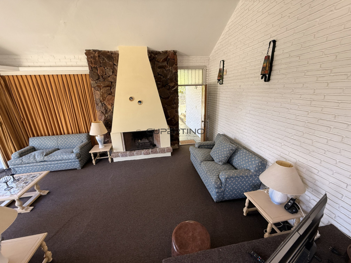 CASA EN ALQUILER DE VERANO EN ZONA CANTEGRIL - PUNTA DEL ESTE — foto 9