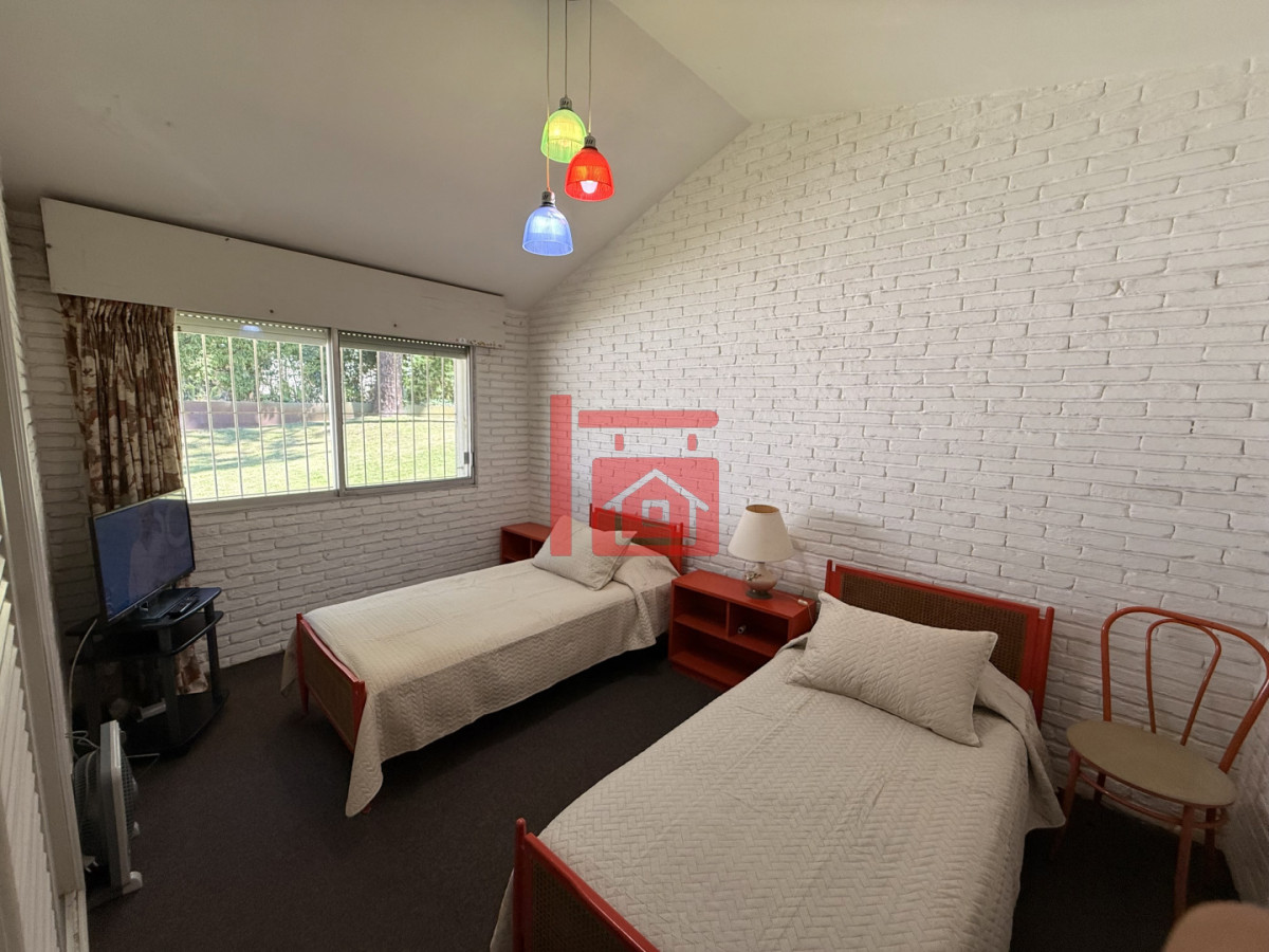 Casa ID.444 - CASA EN ALQUILER DE VERANO EN ZONA CANTEGRIL - PUNTA DEL ESTE 