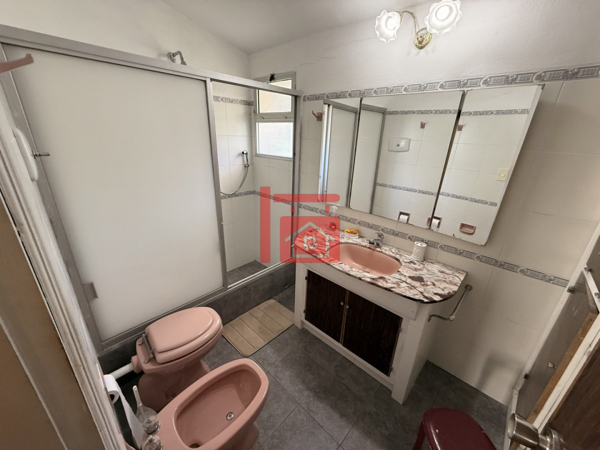 Casa ID.444 - CASA EN ALQUILER DE VERANO EN ZONA CANTEGRIL - PUNTA DEL ESTE 