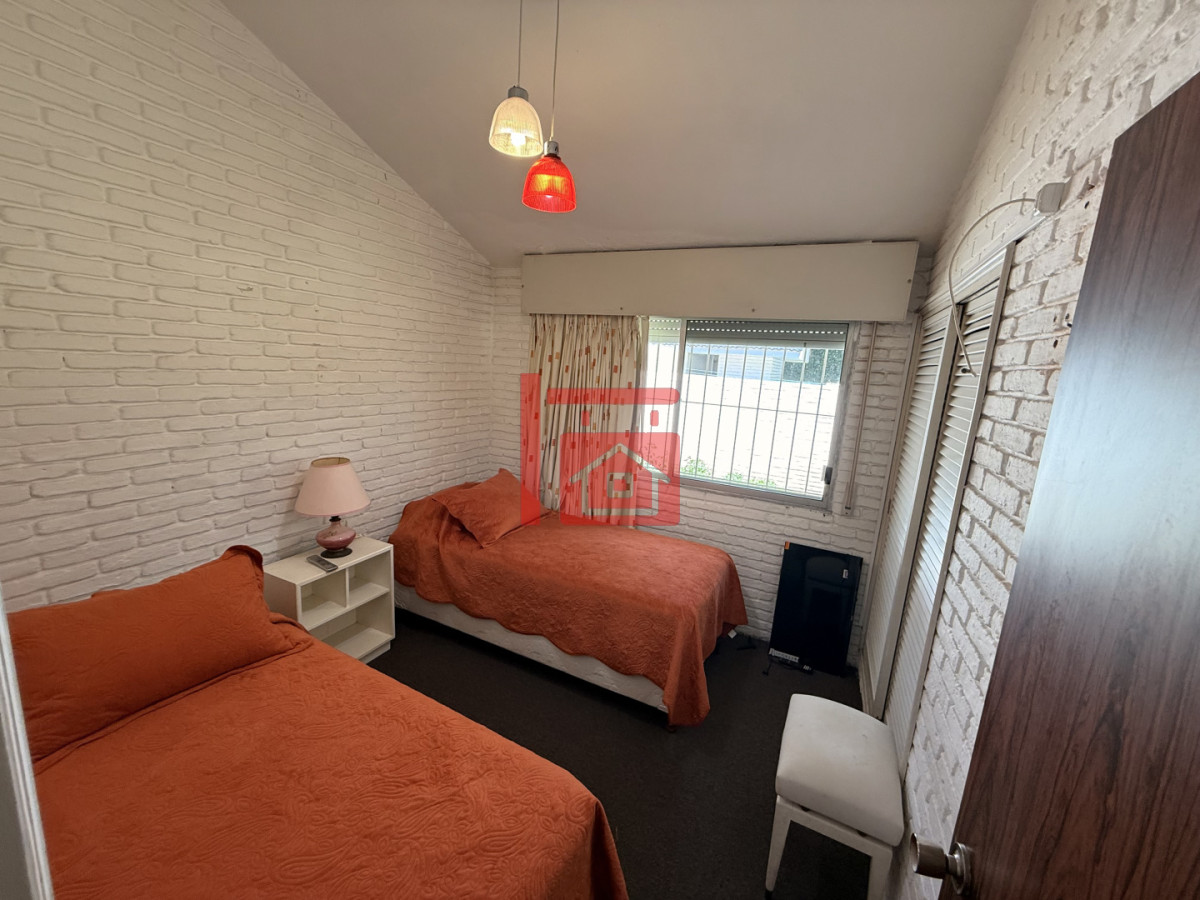 Casa ID.444 - CASA EN ALQUILER DE VERANO EN ZONA CANTEGRIL - PUNTA DEL ESTE 