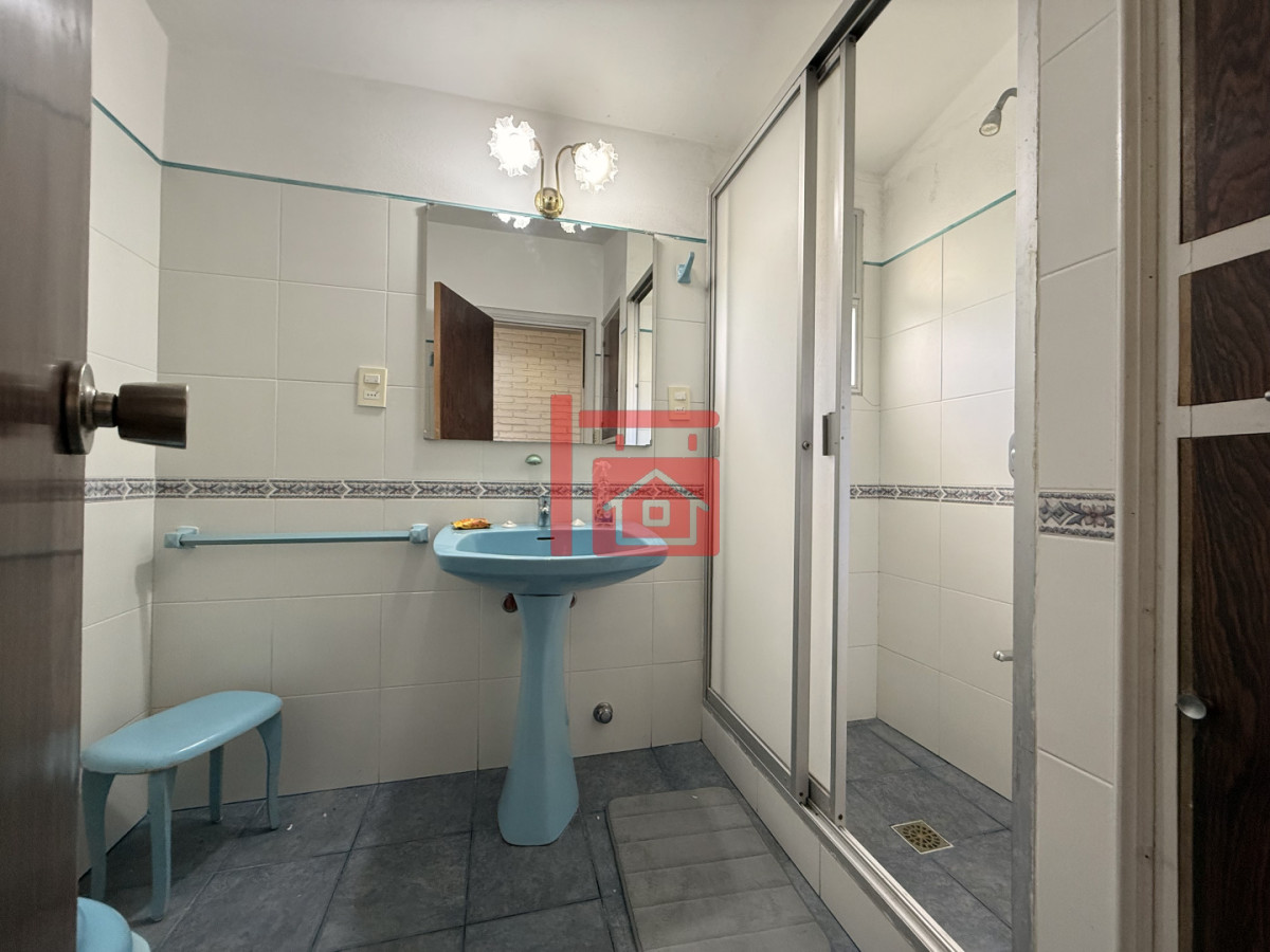 Casa ID.444 - CASA EN ALQUILER DE VERANO EN ZONA CANTEGRIL - PUNTA DEL ESTE 