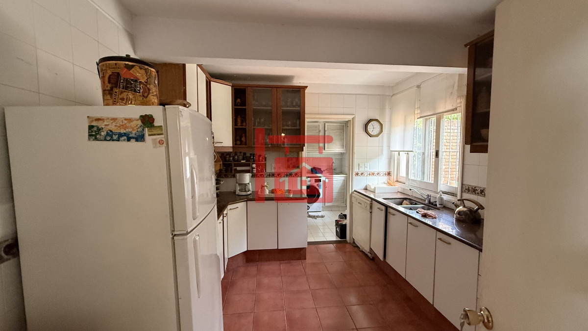 Casa ID.198 - Casa en Pinares, Punta del Este, ubicación frente al mar - Alquiler Anual 