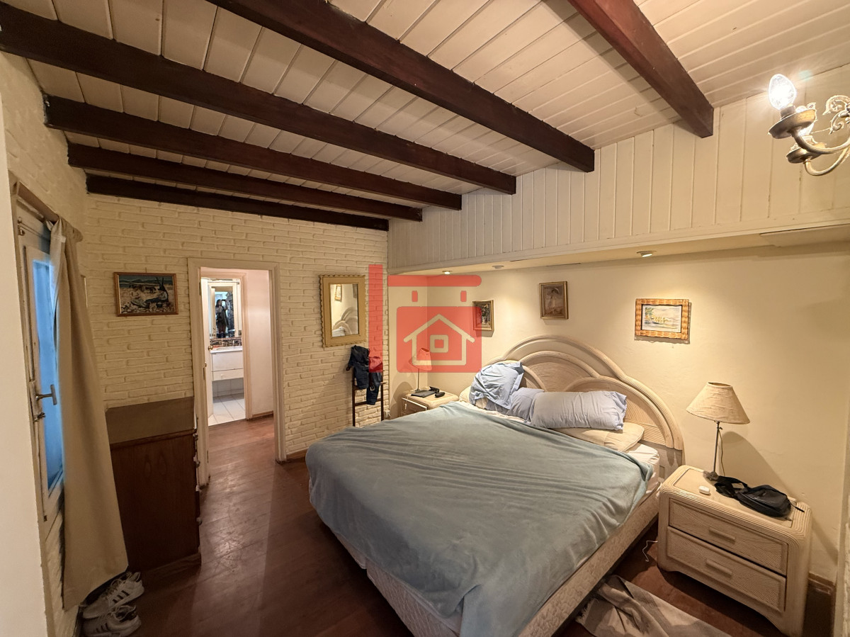 Casa ID.198 - Casa en Pinares, Punta del Este, ubicación frente al mar - Alquiler Anual 