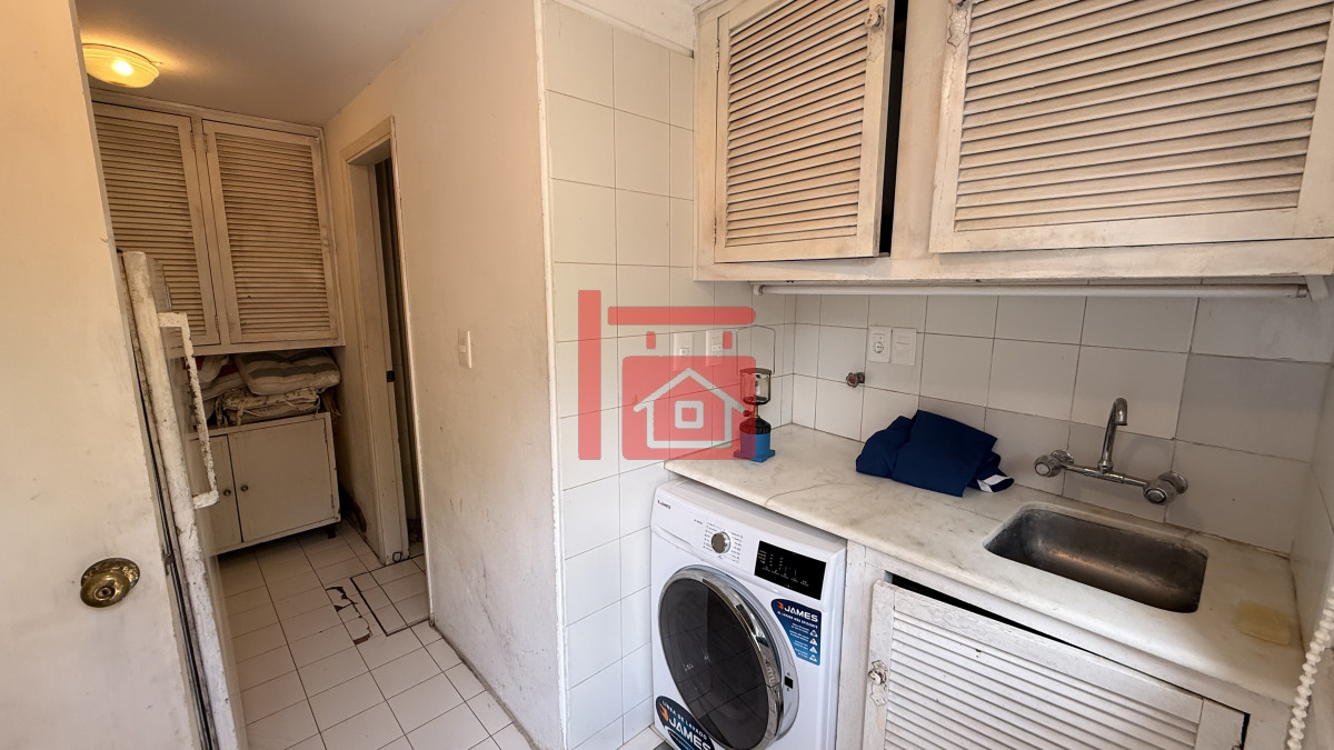 Casa ID.198 - Casa en Pinares, Punta del Este, ubicación frente al mar - Alquiler Anual 