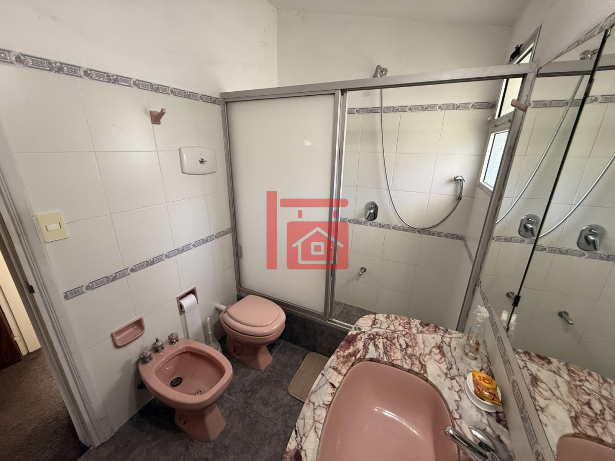 Casa ID.444 - CASA EN ALQUILER DE VERANO EN ZONA CANTEGRIL - PUNTA DEL ESTE 