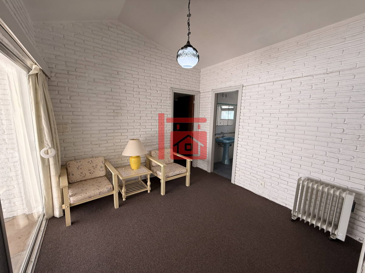 Casa ID.444 - CASA EN ALQUILER DE VERANO EN ZONA CANTEGRIL - PUNTA DEL ESTE 