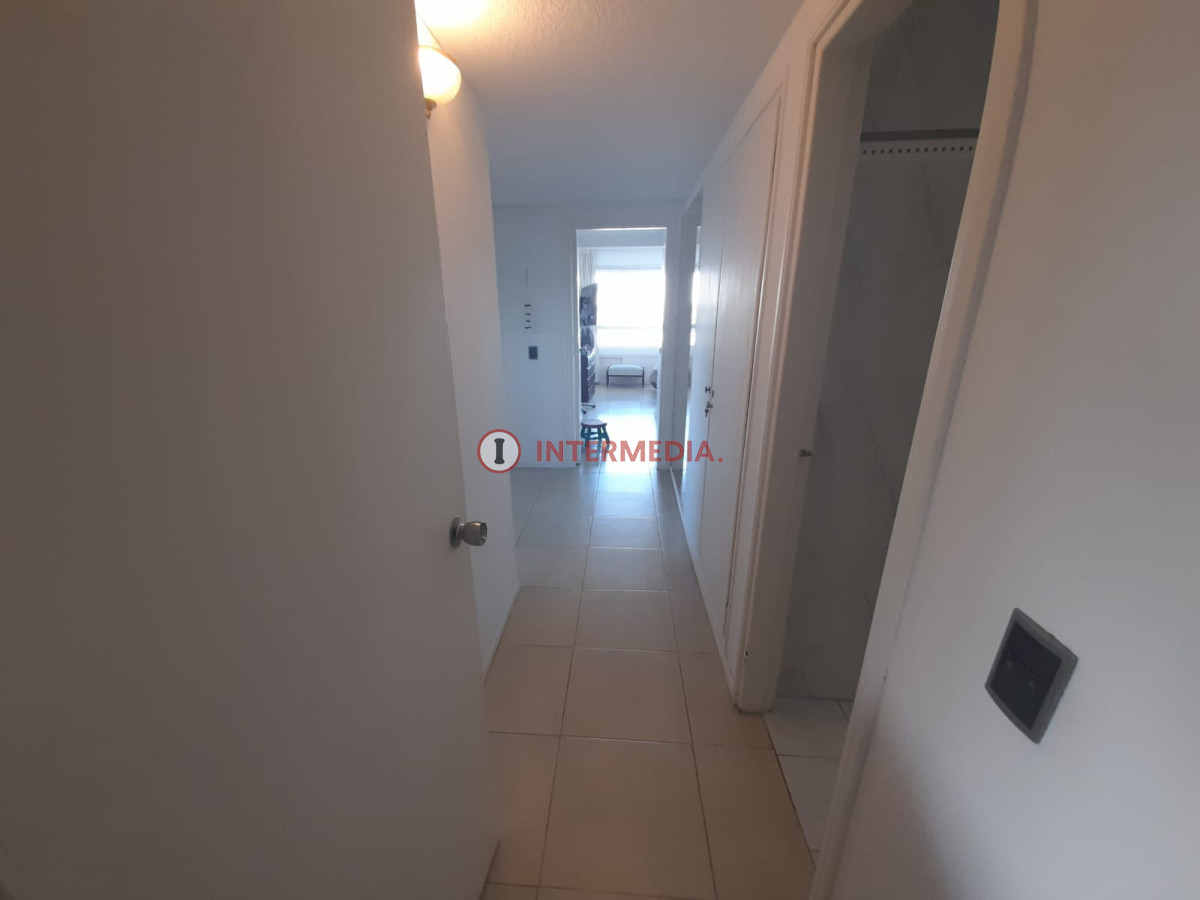 Apartamento ID.25 - Apartamento en la para 15 de la Av. Roosevelt - Punta del Este