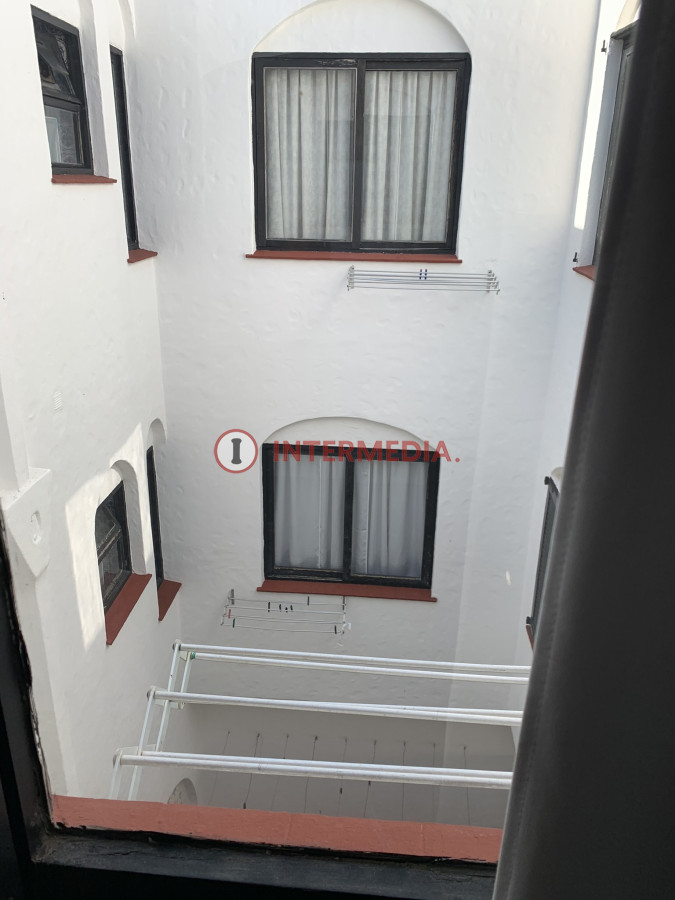 Apartamento ID.17 - Increíble unidad de 2 dormitorios parada 3 Playa Mansa
