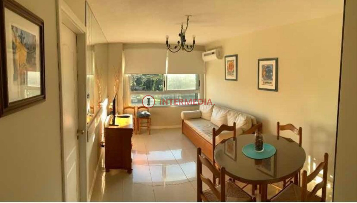 Apartamento ID.10 - Excelente Apartamento en Punta del Este 