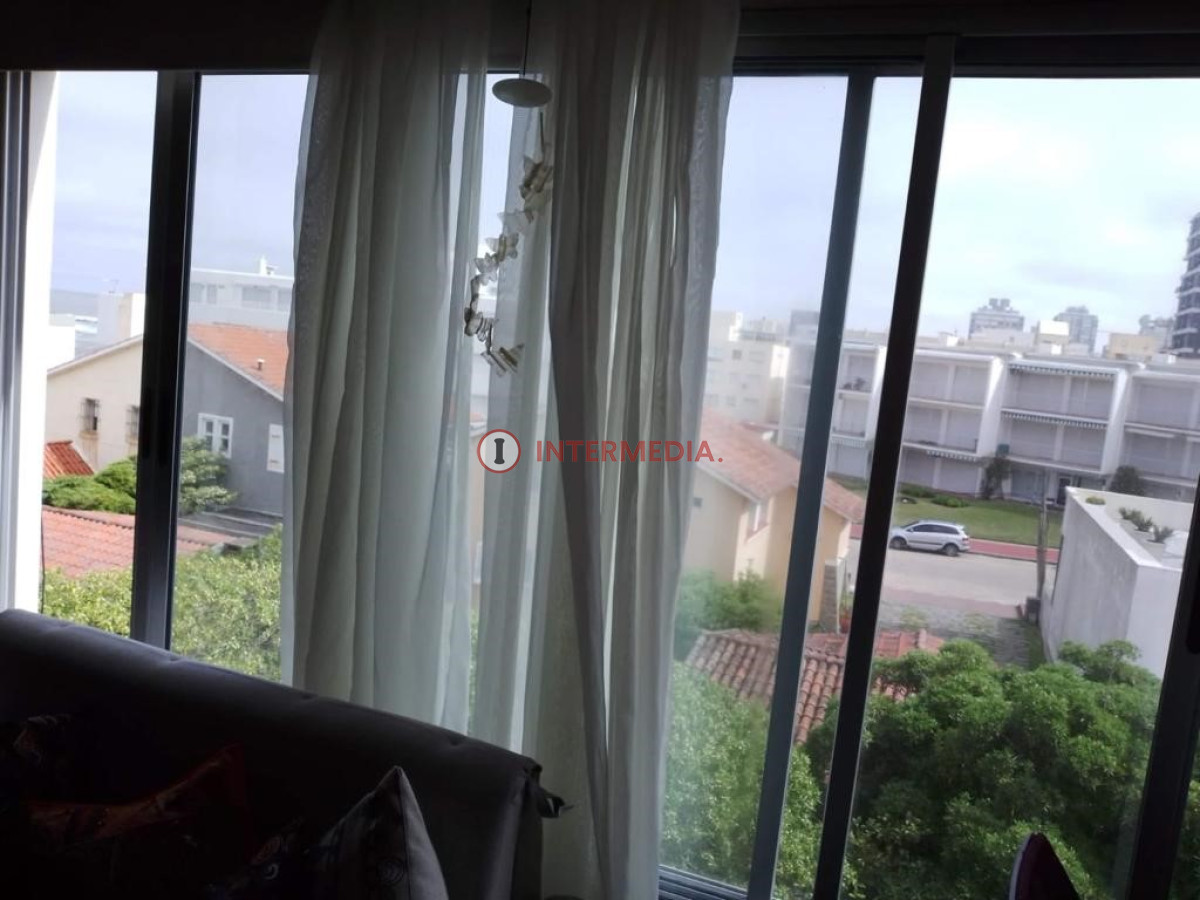 Apartamento ID.100 - VENTA APARTAMENTO, PUNTA DEL ESTE, PENINSULA, 1 DORMITORIO