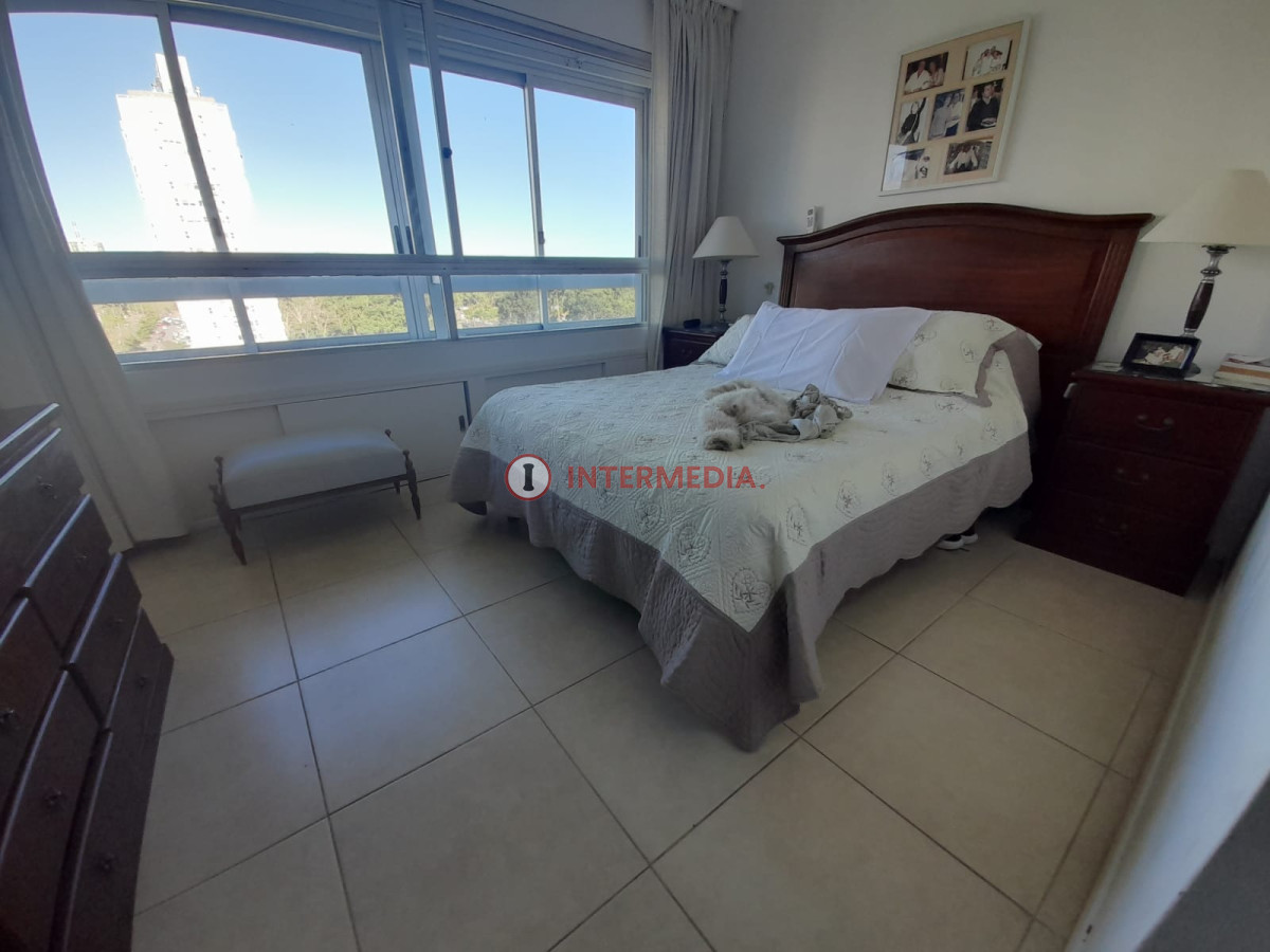 Apartamento ID.25 - Apartamento en la para 15 de la Av. Roosevelt - Punta del Este