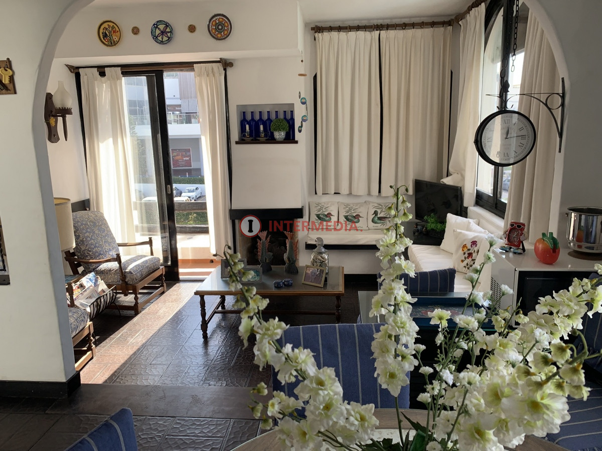 Apartamento ID.18 - Espectacular unidad para 3 Playa Mansa - Punta del Este 