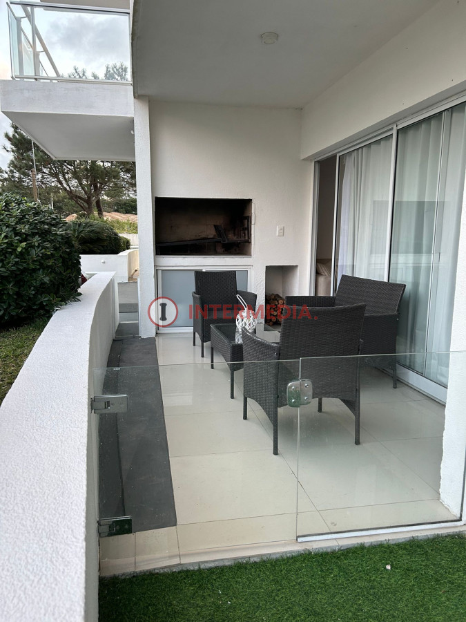 Apartamento ID.2 - Moderno apartamento en Aydi Grill - Punta del Este 