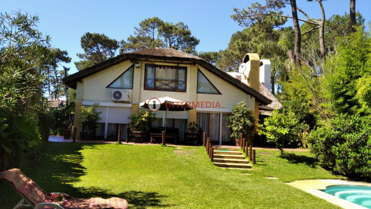 Casa ID.1 - Exclusivo Chalet en Pinares