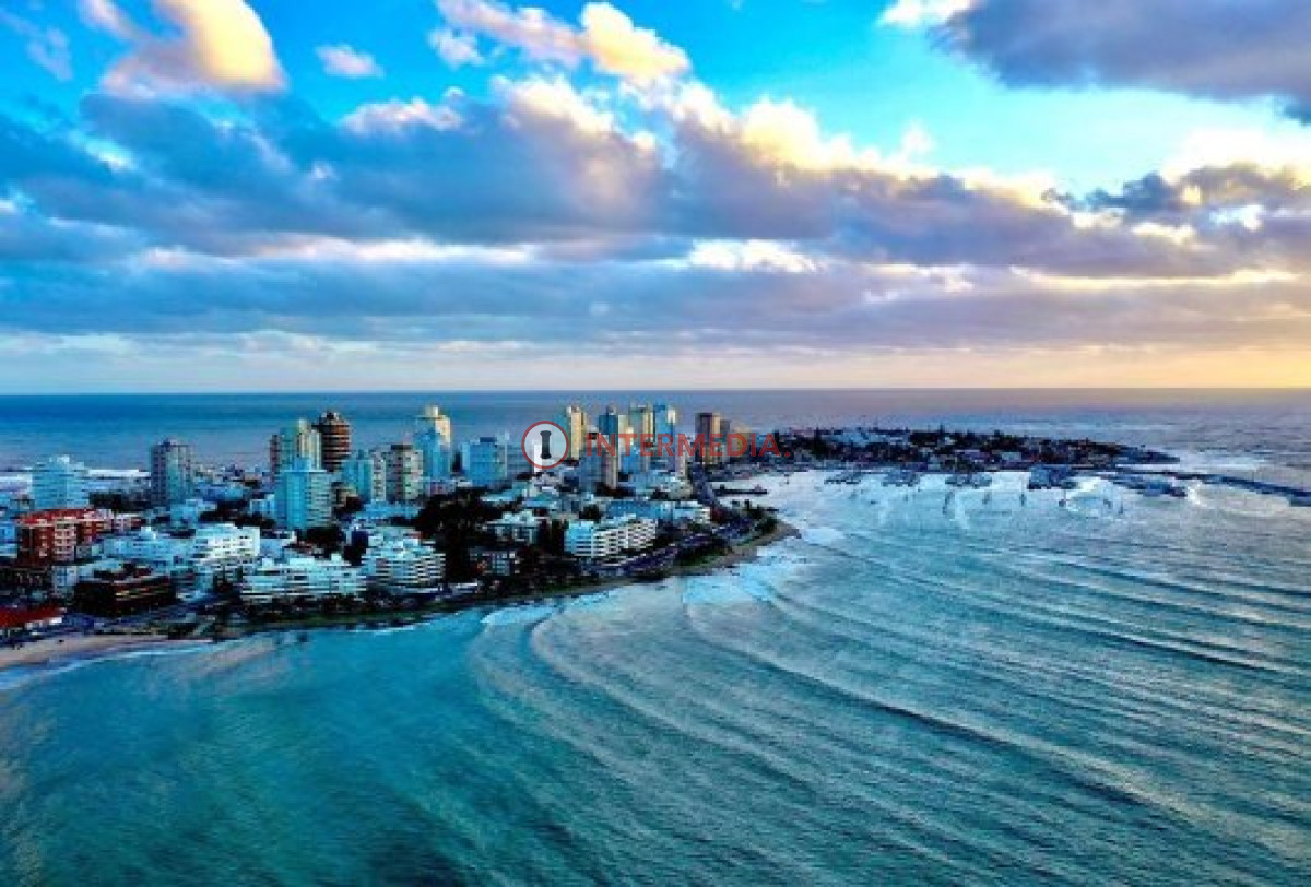 Apartamento ID.100 - VENTA APARTAMENTO, PUNTA DEL ESTE, PENINSULA, 1 DORMITORIO