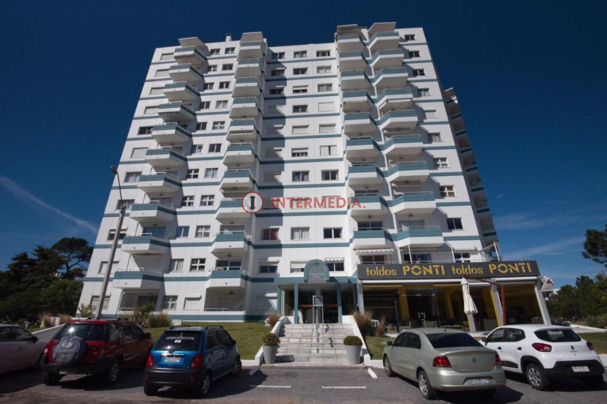 Apartamento ID.47 - Venta dpto 2 dormitorios Aydi Grill - Punta del Este