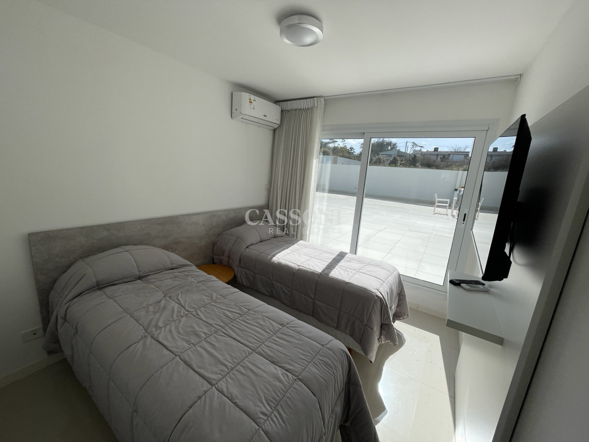 Apartamento ID.4009 - Sobre la mansa gran departamento.