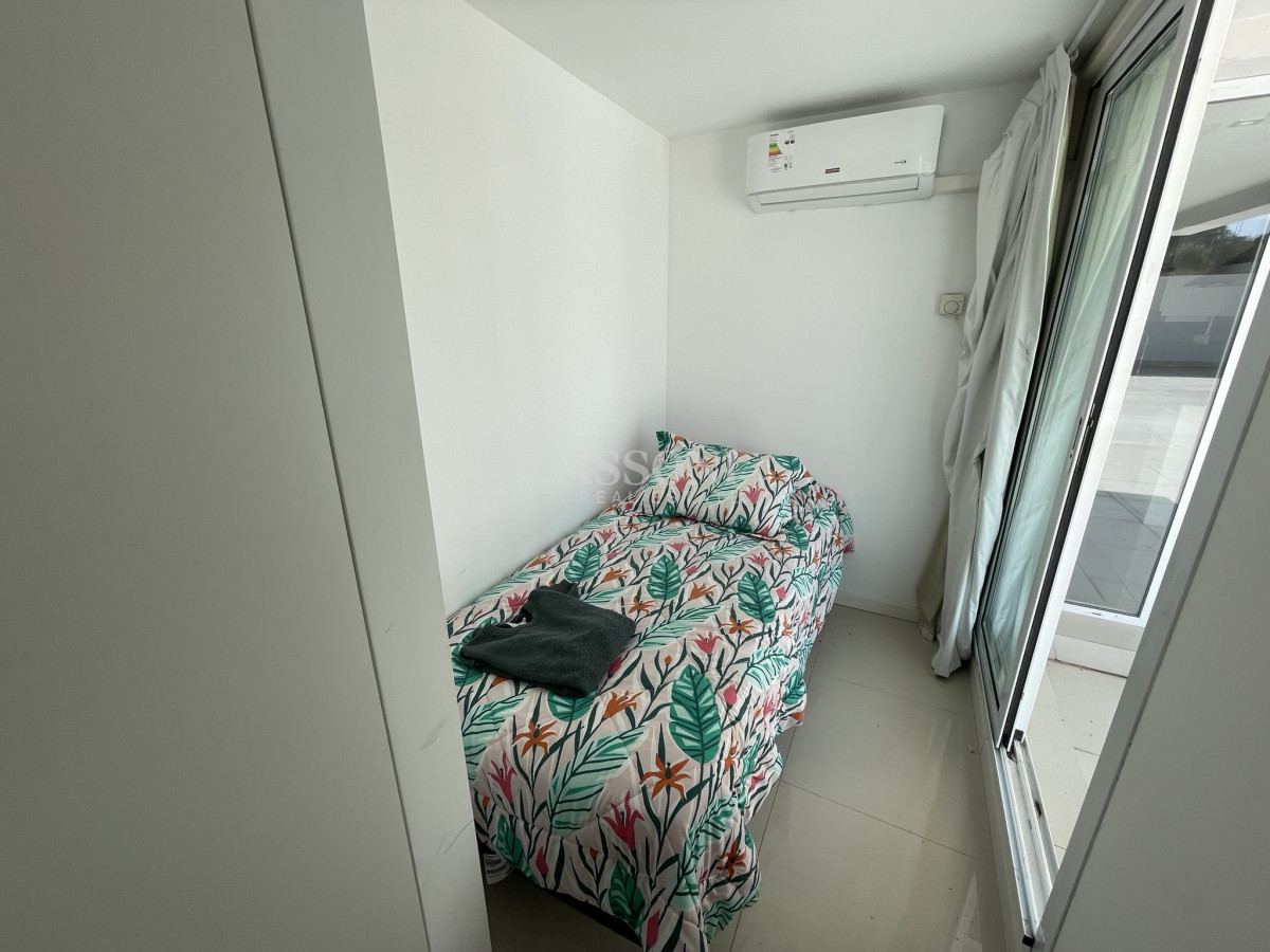 Apartamento ID.4009 - Sobre la mansa gran departamento.