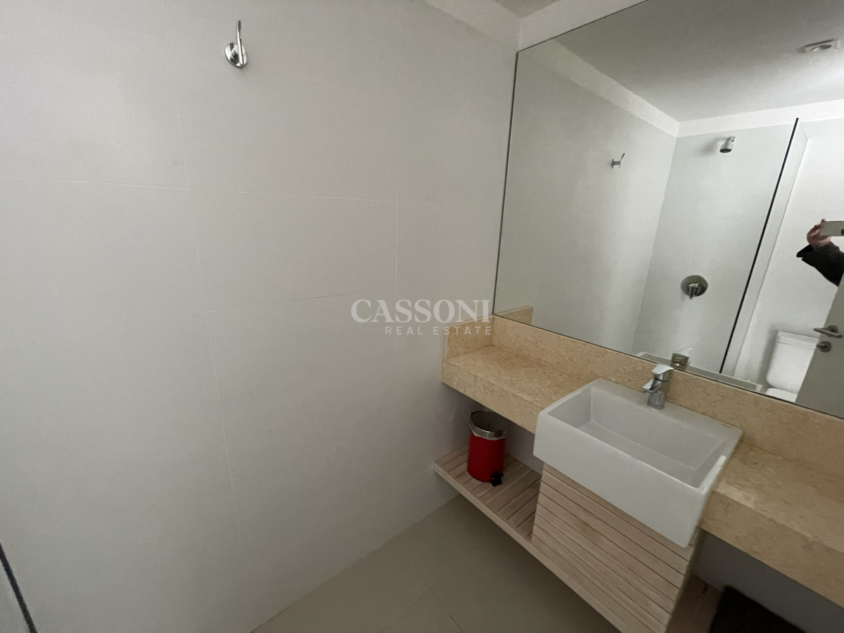 Apartamento ID.4009 - Sobre la mansa gran departamento.
