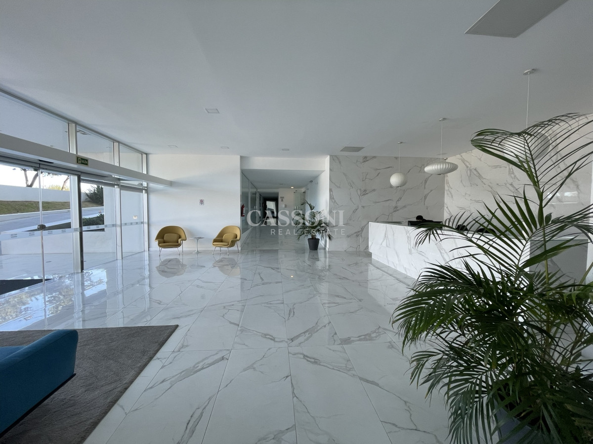 Apartamento ID.4009 - Sobre la mansa gran departamento.
