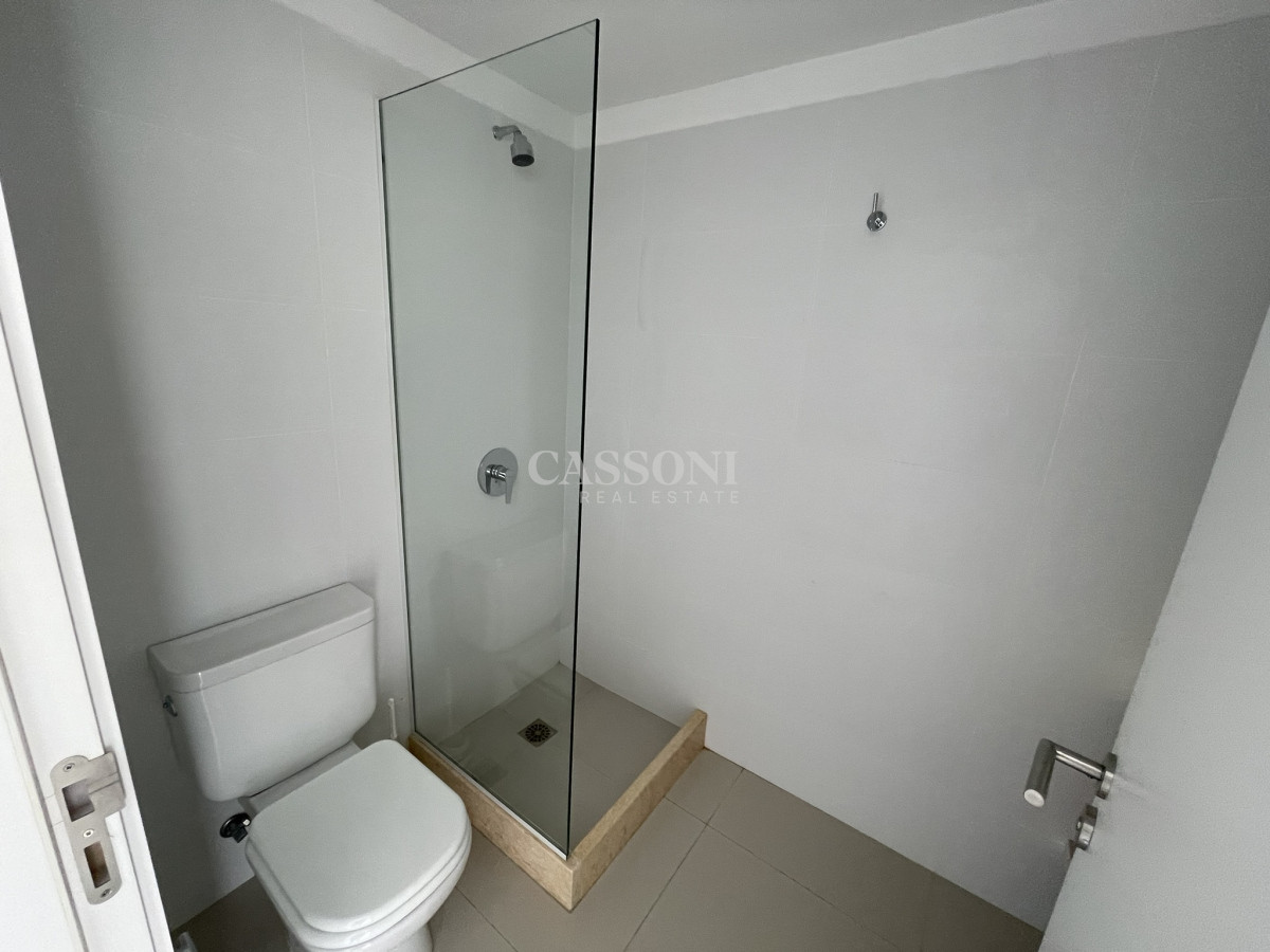 Apartamento ID.4009 - Sobre la mansa gran departamento.