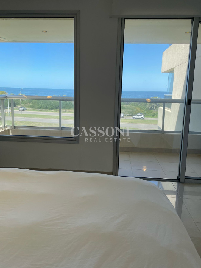 Apartamento ID.4142 - Primera fila sobre el mar de la brava con hermosa vista