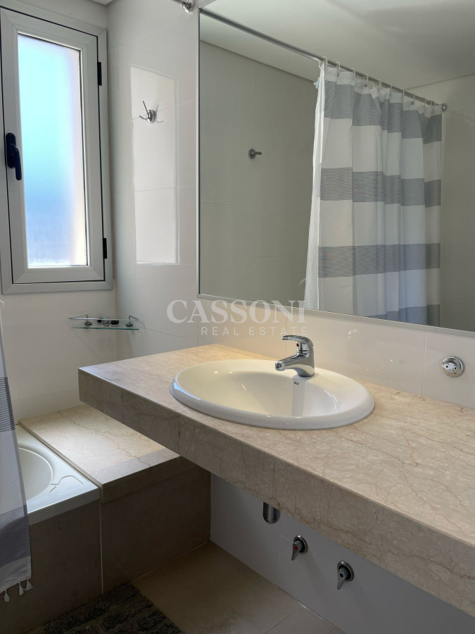 Apartamento ID.4142 - Primera fila sobre el mar de la brava con hermosa vista