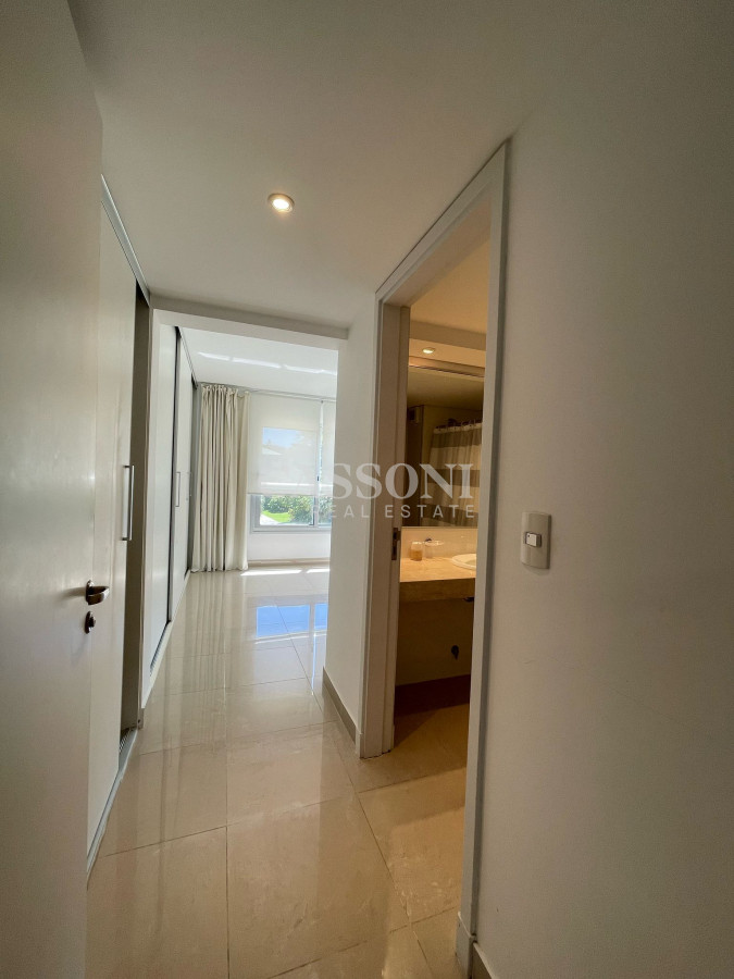 Apartamento ID.4142 - Primera fila sobre el mar de la brava con hermosa vista