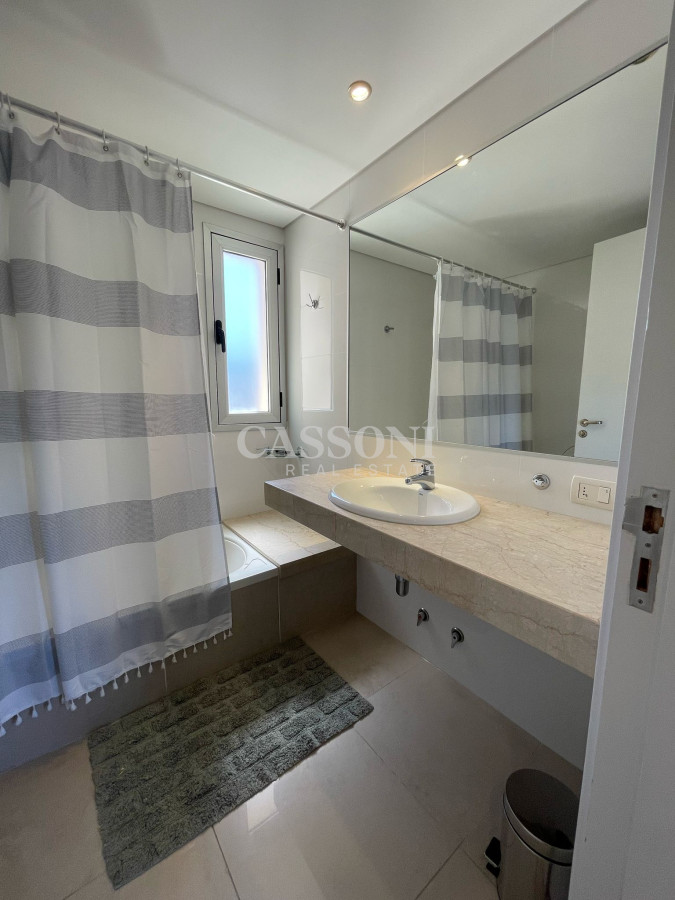 Apartamento ID.4142 - Primera fila sobre el mar de la brava con hermosa vista