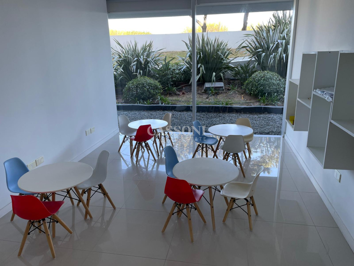Apartamento ID.4009 - Sobre la mansa gran departamento.