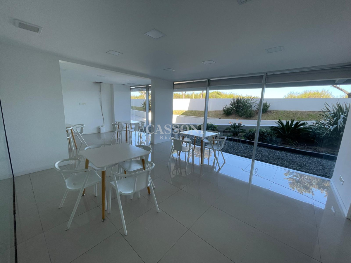 Apartamento ID.4009 - Sobre la mansa gran departamento.