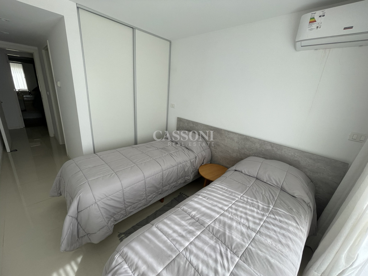 Apartamento ID.4009 - Sobre la mansa gran departamento.