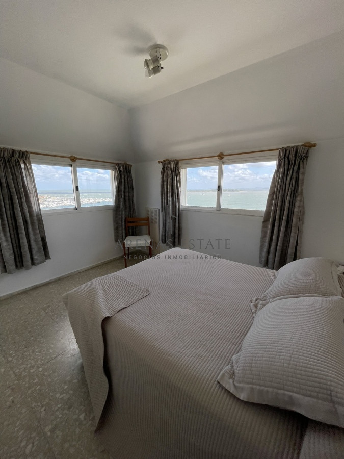 Apartamento ID.3328 - hermoso penthouse con órden de venta.
